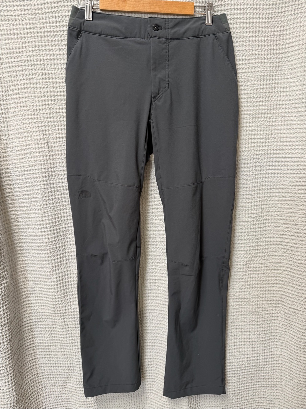 The North Face Men’s 30 X 32 UPF 40+ Paramont Gray Active Performance Pants